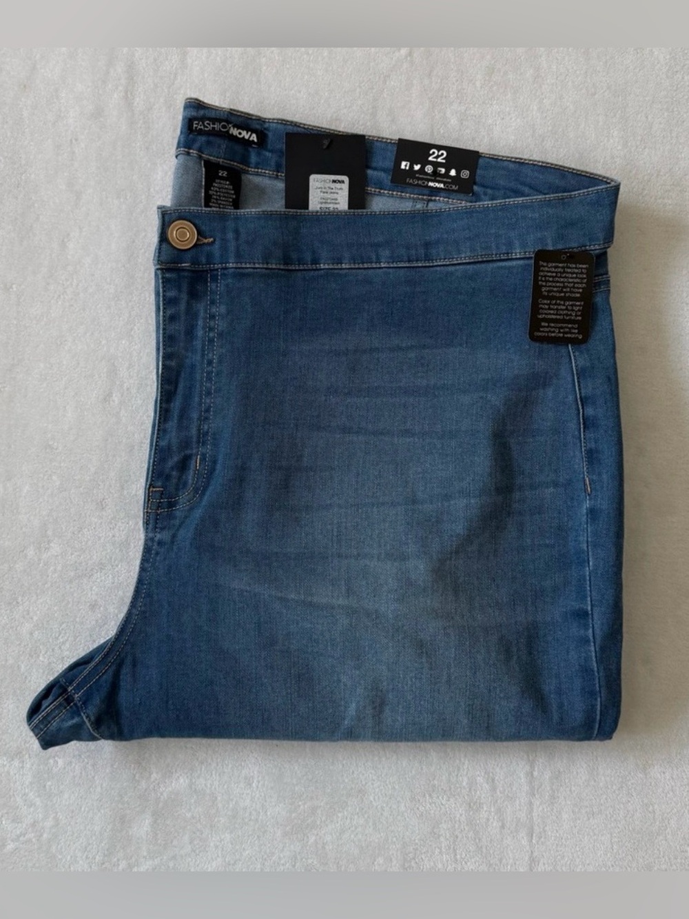 Fashion Nova Junk In The Trunk Light Wash Distressed Flare Jean Plus Size 22 NWT - Picture 6 of 16